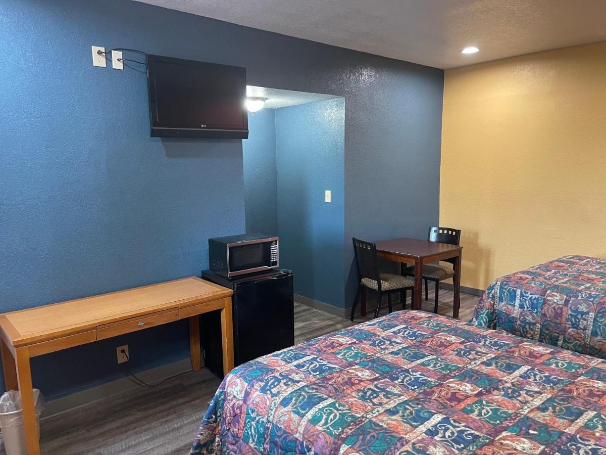 ווילסון Kenwood Court Motel מראה חיצוני תמונה